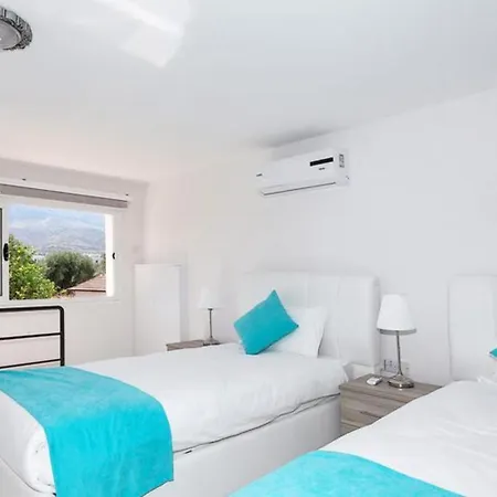 Monaco Flats * Kyrenia (Northern Cyprus)