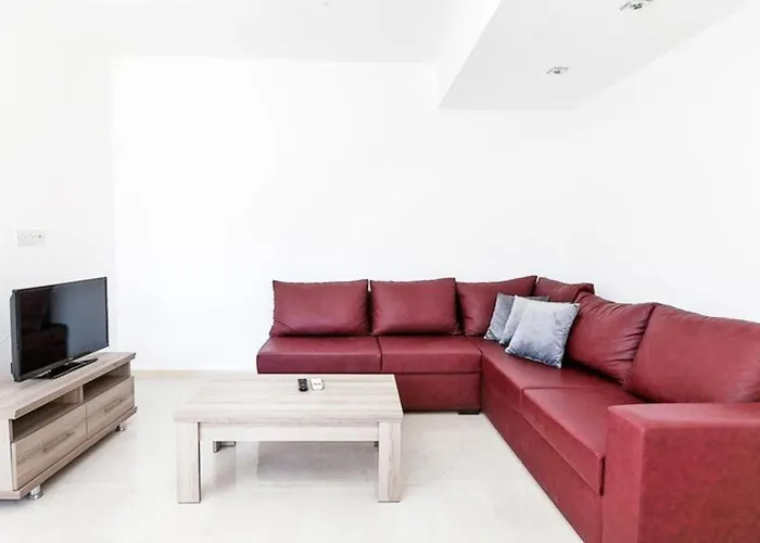 Monaco Flats Кирения